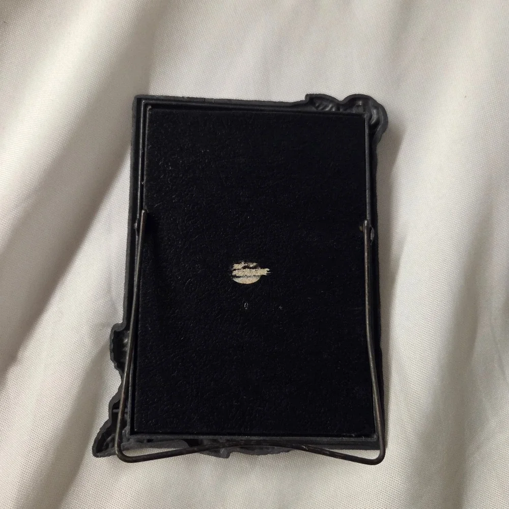 Vintage Silver Tone Metal Rose Floral Miniature Picture Frame 3x4.5 Tabletop